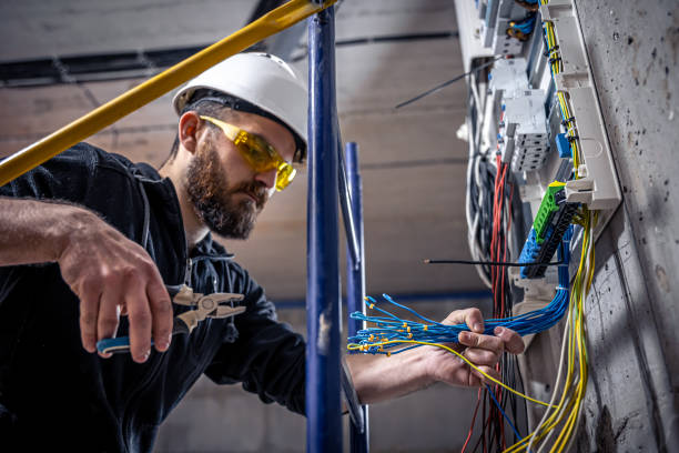 Best Affordable Emergency Electrician  in Jensen Beach, FL